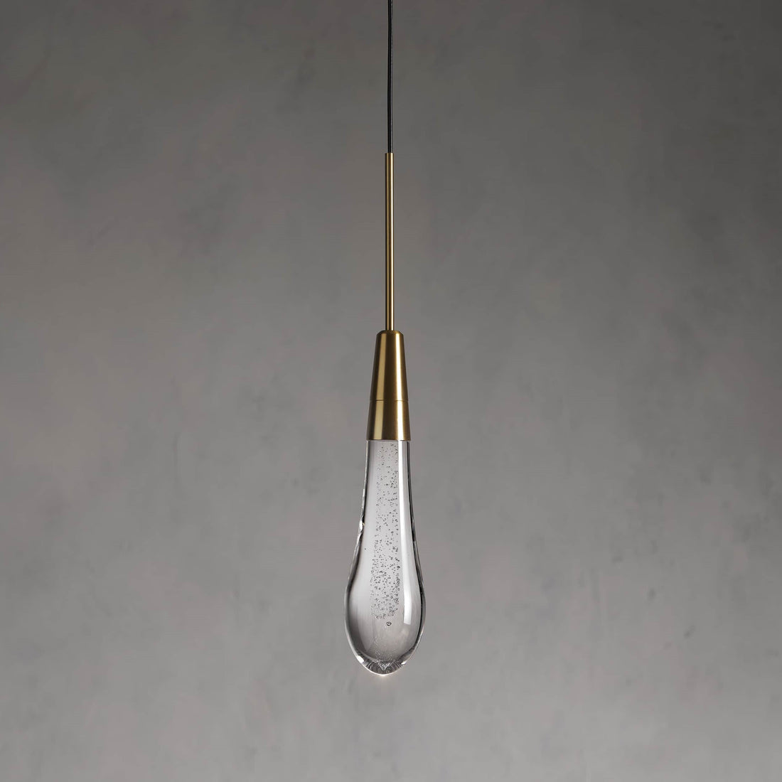 Soltaire Raindrop 3-Light Pendant