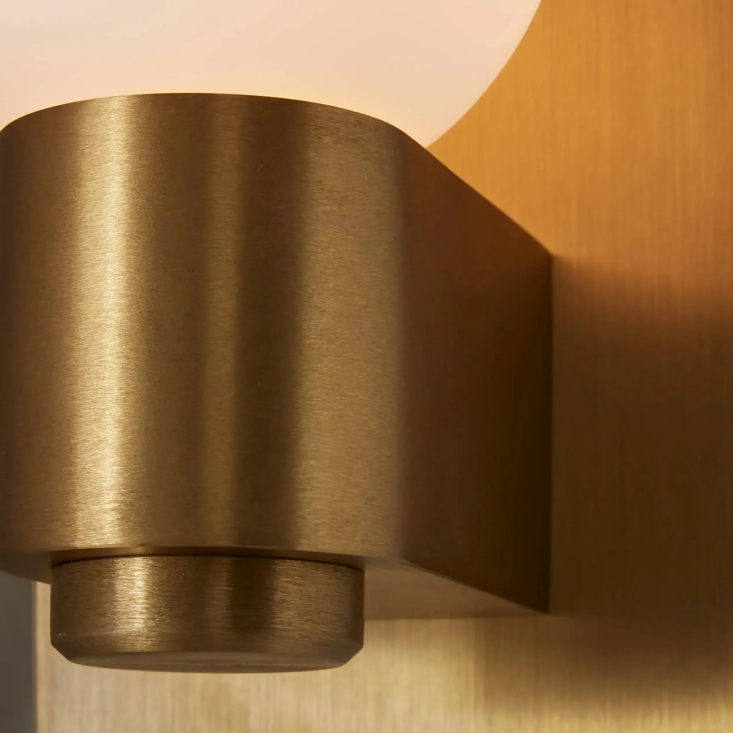 Riviko AuraSphere Modern Wall Sconce - Background Shot
