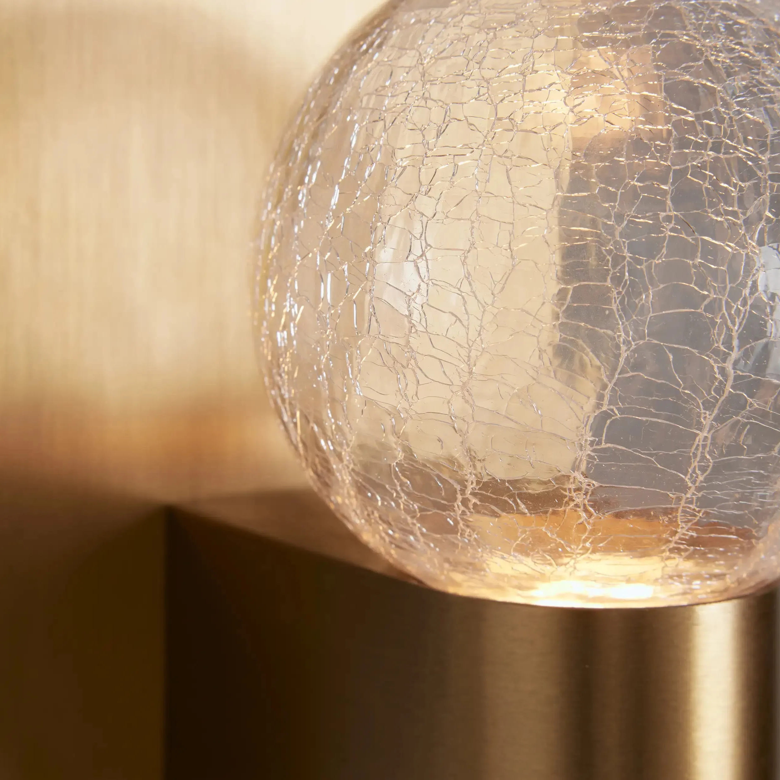 Riviko AuraSphere Modern Wall Sconce - Background Shot