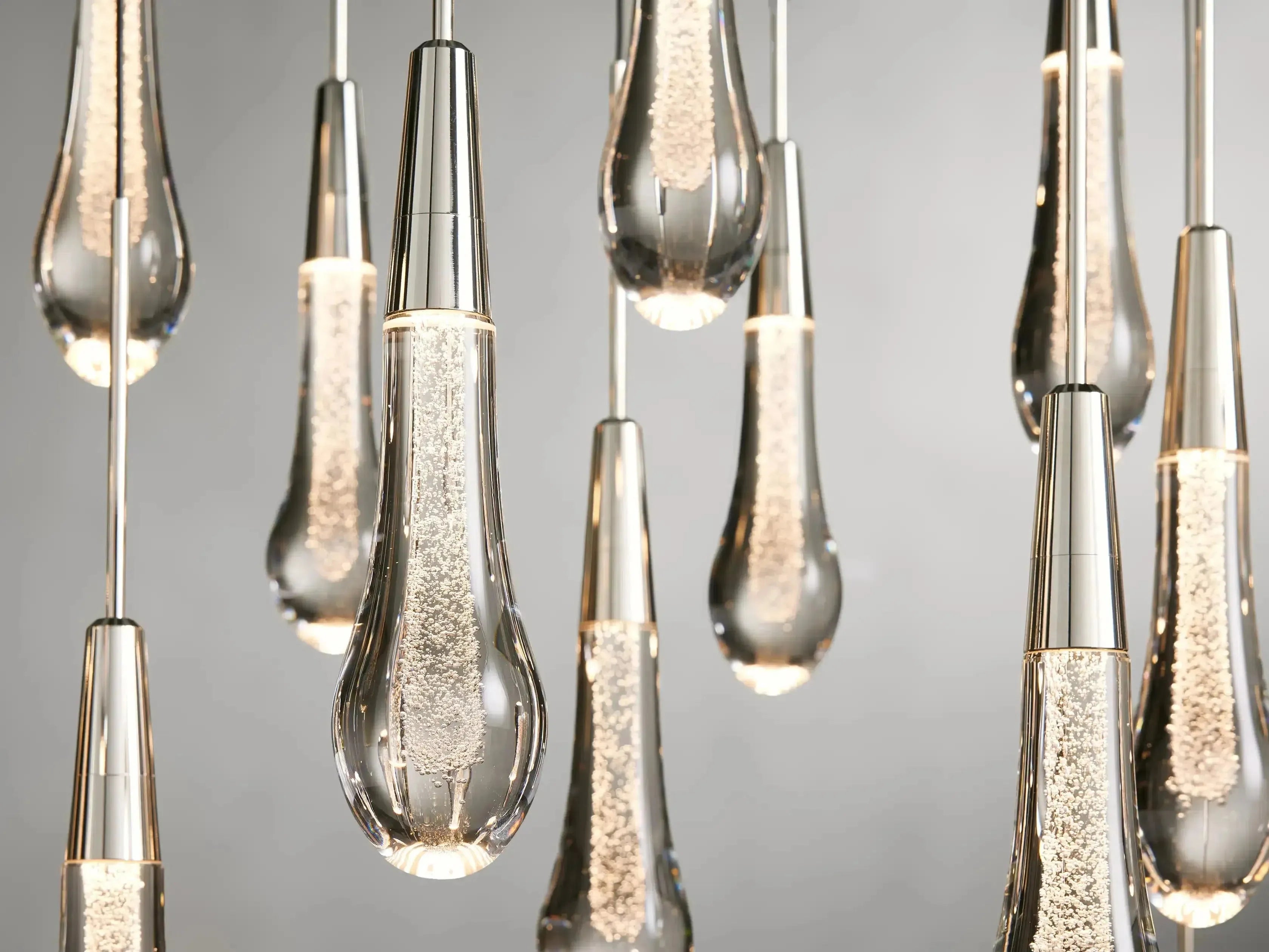 Soltaire Raindrop Round Chandelier 58"W