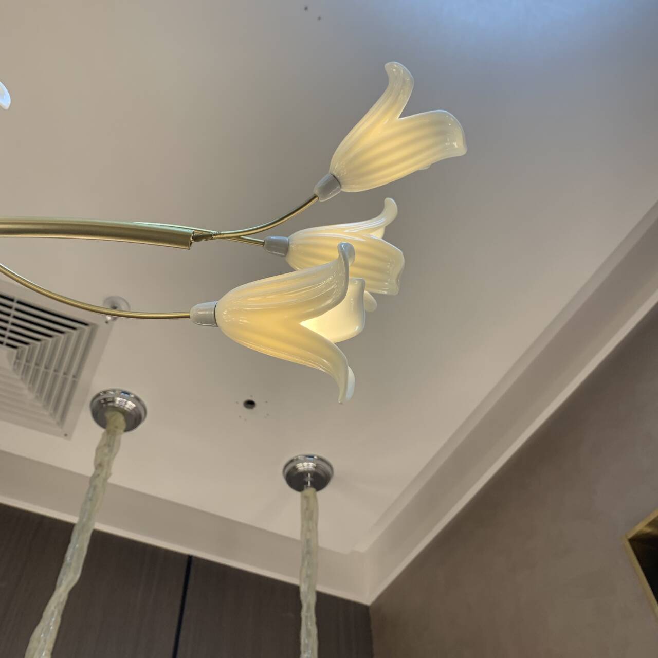 Riviko Botanical Bloom Brass Ceramic Chandelier - Background Shot