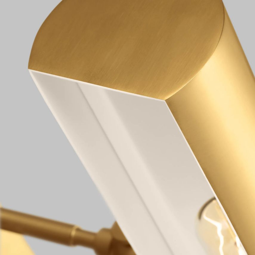 Riviko Artisan Metal Picture Light - Background Shot